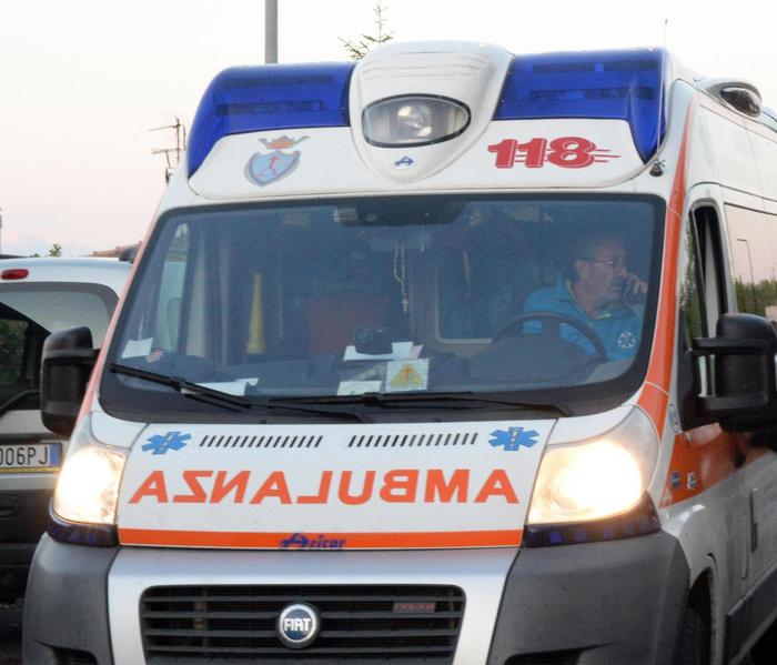Autostrada A1: incidente con tre auto nel tratto Valdarno-Incisa Reggello. Si transita su una sola corsia