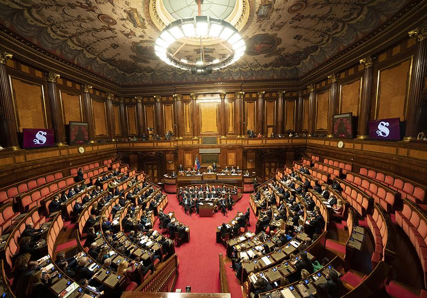 Giorgia Meloni venerdì in Libano. E al Senato dice: “Israele ingiustificabile per attacchi a Unifil”
