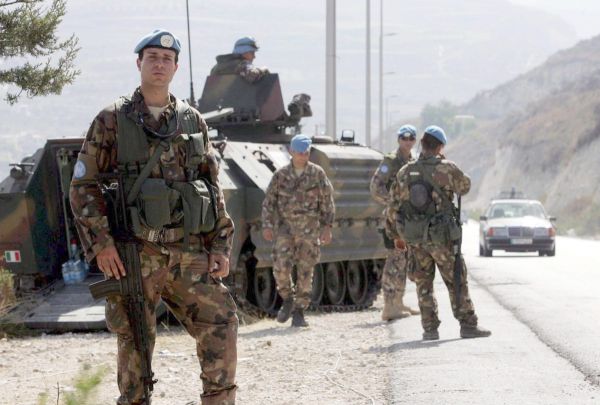 Libano: ferito altro soldato Unifil. Il quinto in due giorni. Iran: “Maxicyberattacco, colpiti anche impianti nucleari”
