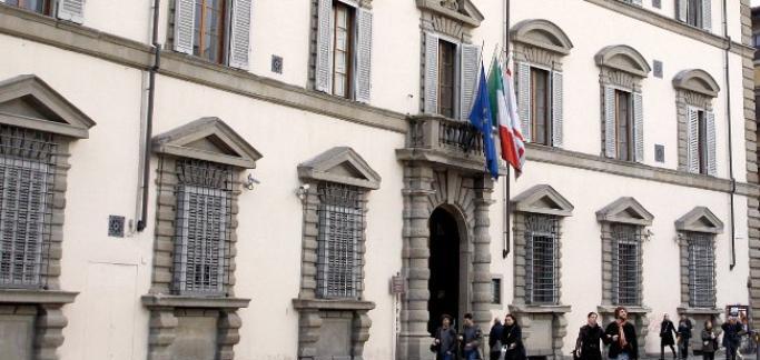 Crisi moda, Giani: “Governo faccia la sua parte, Regione pronta a reagire e rilanciare distretto”