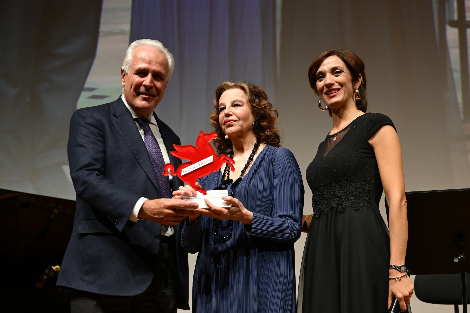 Toscana delle donne: Pegaso a Stefania Sandrelli e Sophie Dickens