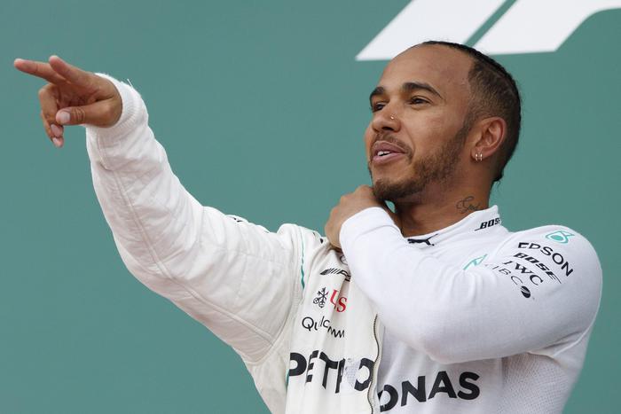 Formula 1, Vasseur: “Hamilton alla Ferrari per vincere il titolo”
