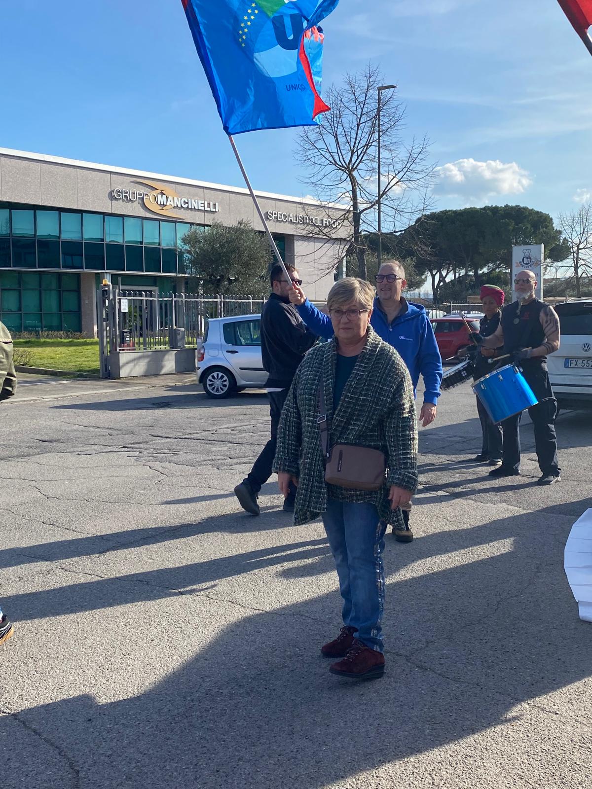 Campi Bisenzio: forte preoccupazione per la delocalizzazione della produzione di FCL