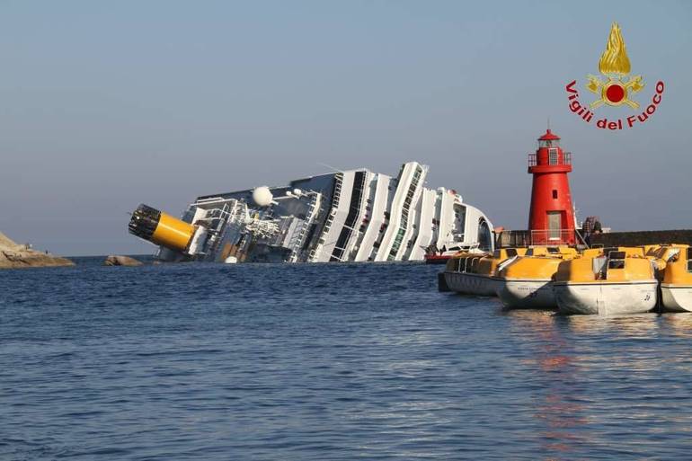 Costa Concordia: slitta ad aprile udienza su semilibertà di Schettino. Ipotesi lavoro in Vaticano