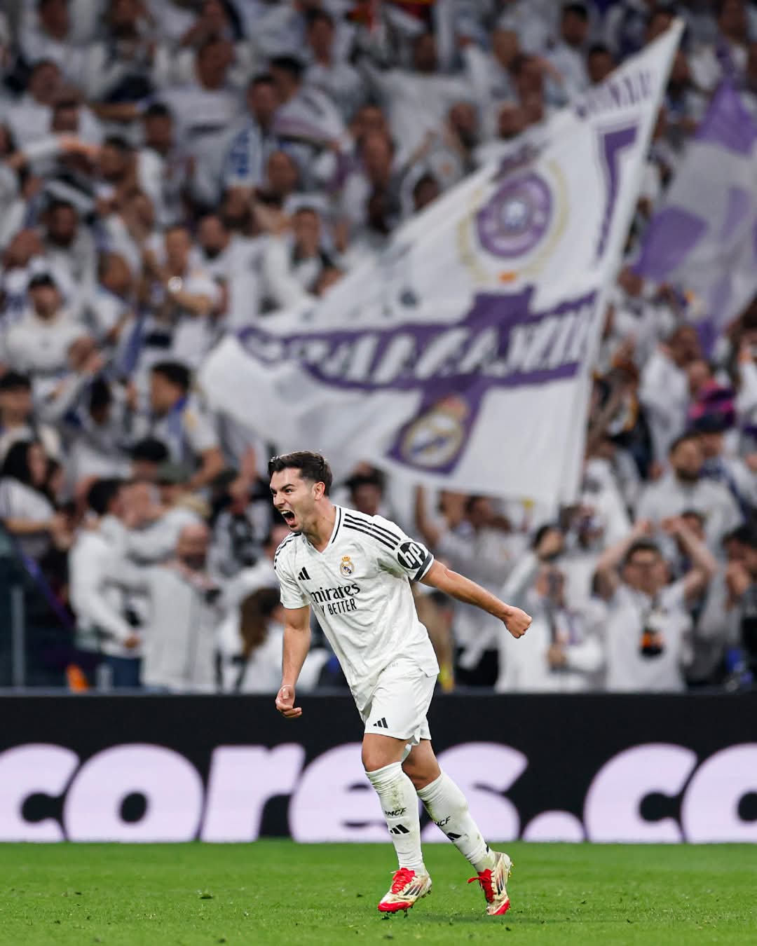 Champions: Real Madrid vince (2-1) il derby di andata con l’Atletico. Stasera Inter in Olanda. Risultati