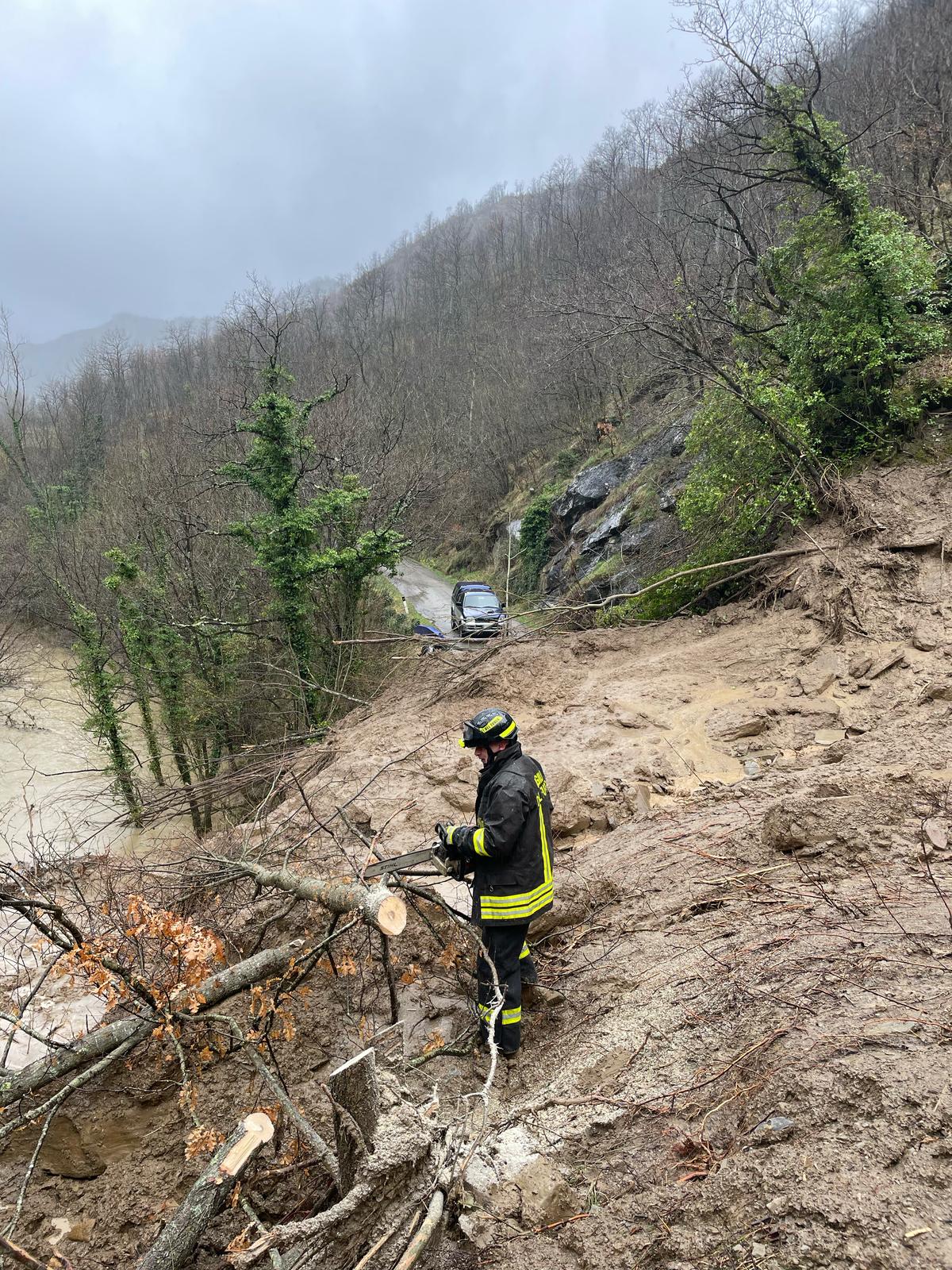 Maltempo in Toscana: 70 persone evacuate a Marradi. Il sindaco: “Per precauzione, territorio è fragile”