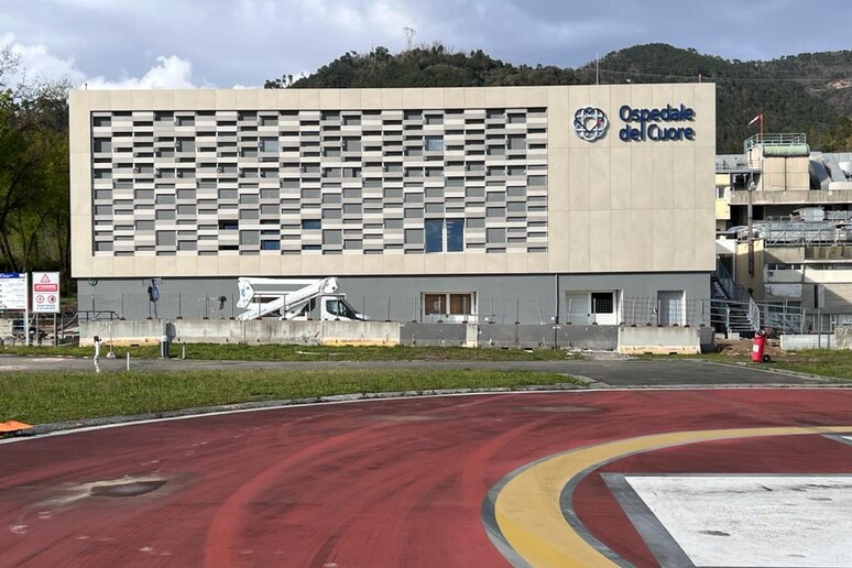 Massa: salvato neonato con grave insufficienza respiratoria