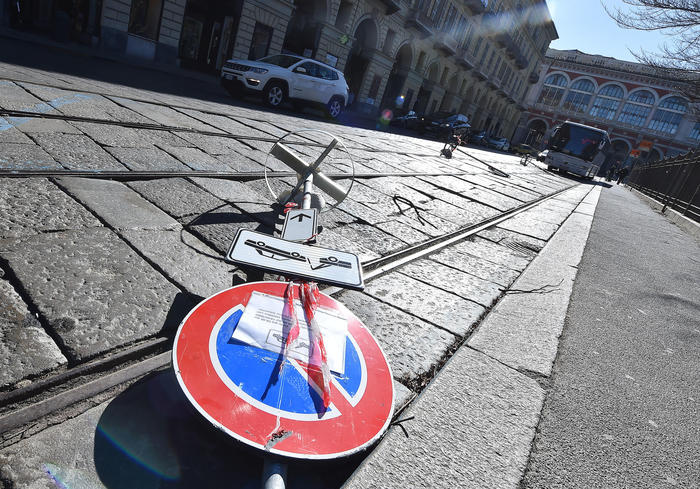 Vento forte in Toscana: scatta l’allerta gialla il primo aprile su gran parte della regione