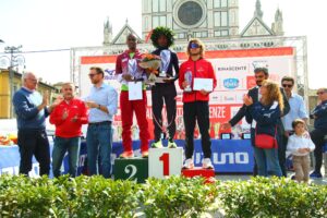 Firenze, Half Marathon: vittoria con record per il kenyota Kipkorir. Tra le donne successo della sudafricana Pee