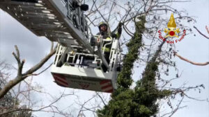 Maltempo in Toscana: allerta gialla per piogge vento e mareggiate anche nel Venerdì Santo