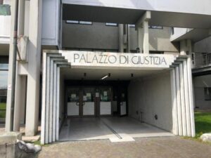 Prato: sequestrate quasi 10mila matrici di marchi contraffatti