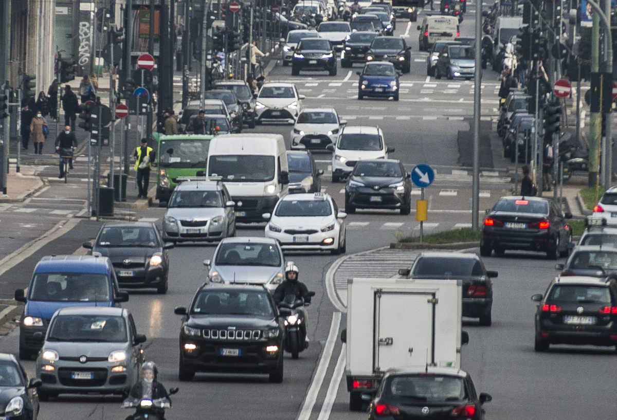 Ad aprile il mercato dell’auto +2,7% su base annua