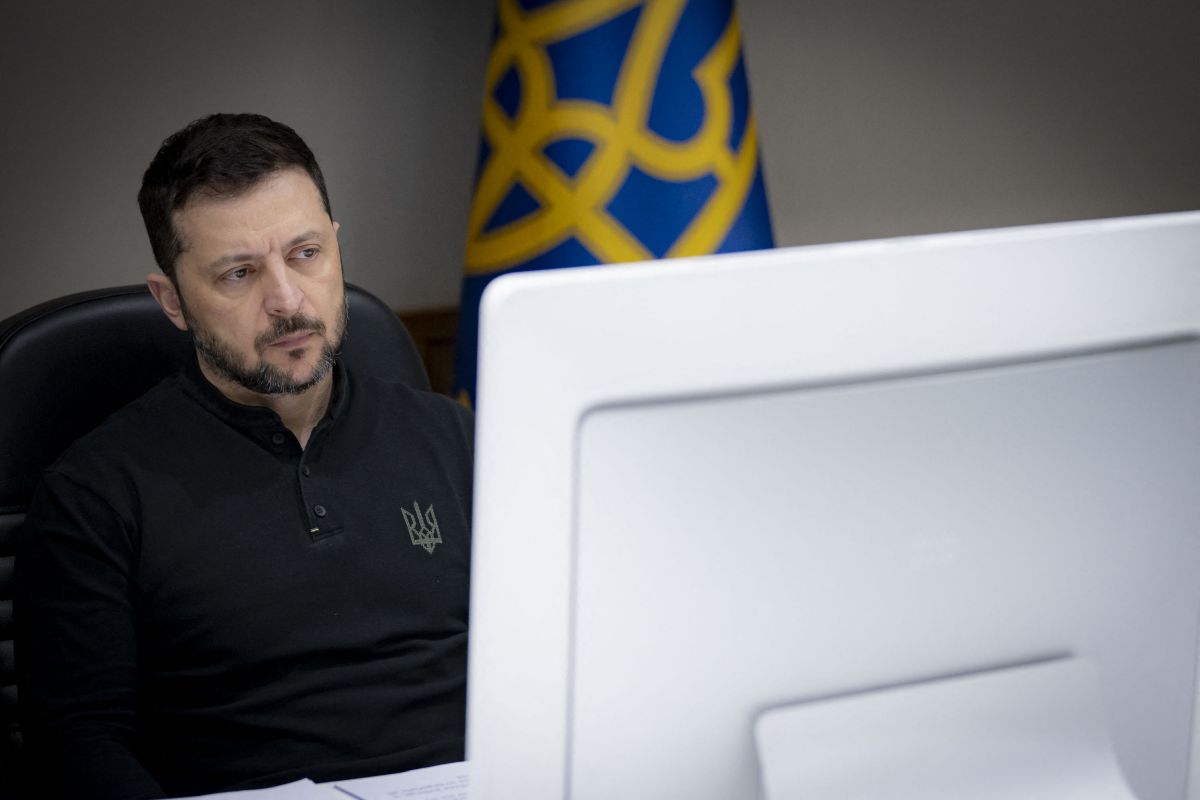 Telefonata Zelensky-Leone XIV, il presidente ucraino invita il Papa a Kiev