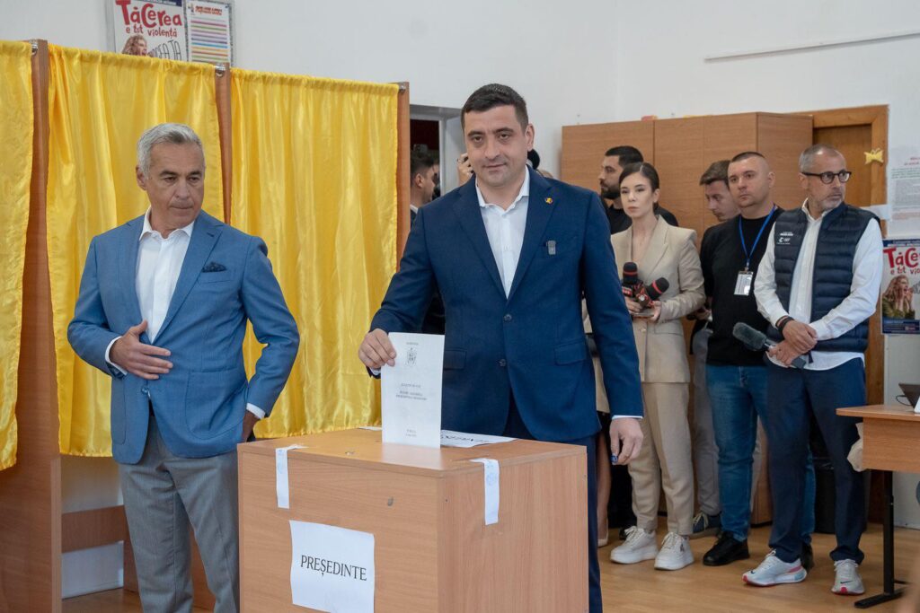 Elezioni in Romania: exit poll indicano come vincitore George Simion, leader ultranazionalista