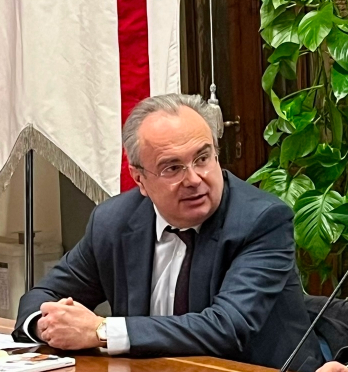 Fisco: sequestrati 4 milioni di euro a imprenditori cinesi di Prato. Somma “pignorata” dall’Agenzia delle Entrate