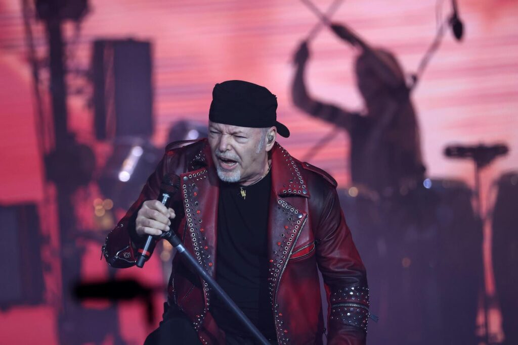 Vasco Rossi a Firenze: chiavi della città il 9 giugno, poi incontro coi fan a Palazzo Vecchio