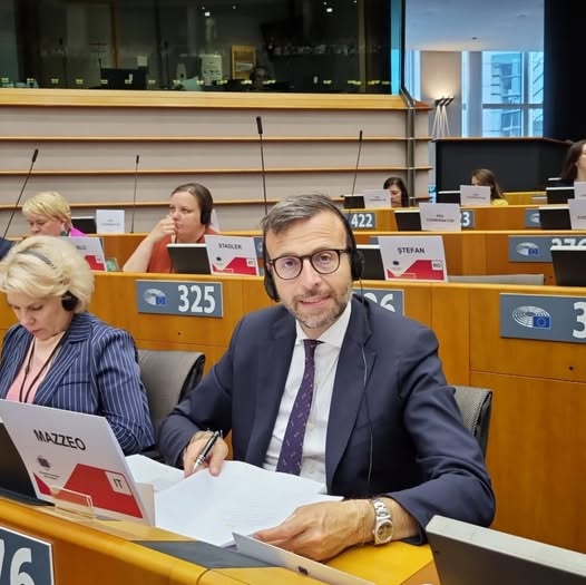 Bruxelles: sindaci della Toscana in missione al Parlamento europeo. Guidati da Mazzeo