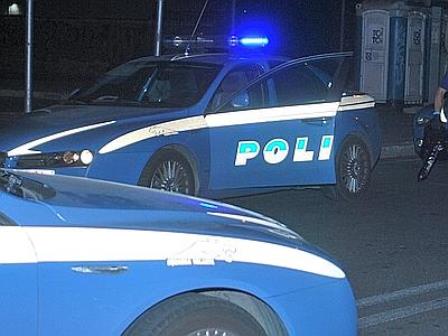 Viareggio: armato di trapano e coltello rapina donna in Darsena. Arrestato 47enne