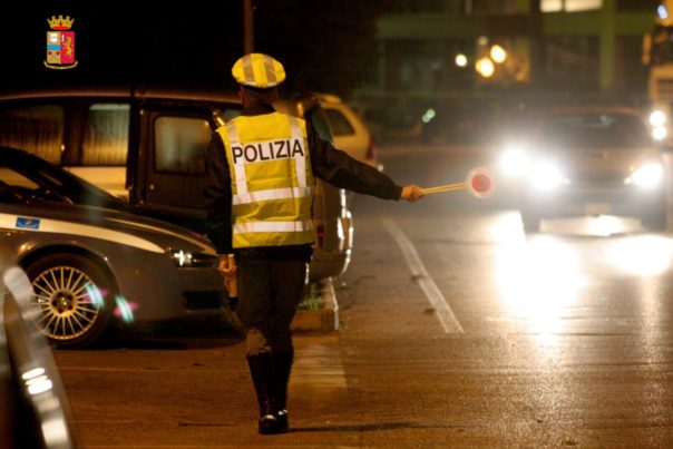 Codice della strada: Mit,confermati test per presenza droga alla guida