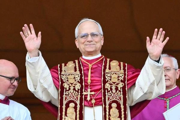 Cardinale Betori: “Come ho vissuto il Conclave. Papa Leone XIV è legato a Firenze e a Santo Spirito”
