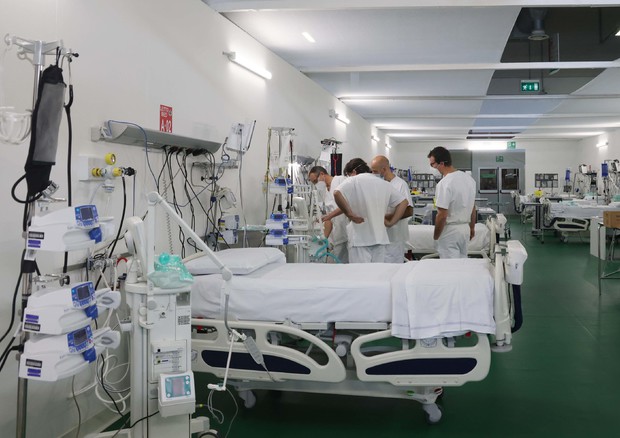 Covid in Toscana: 3 morti a Grosseto e Siena negli ultimi 7 giorni. 17 i ricoverati (2 in terapia intensiva)