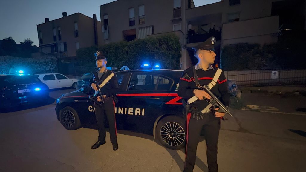 Droga a domicilio nell’hinterland romano, 13 arresti