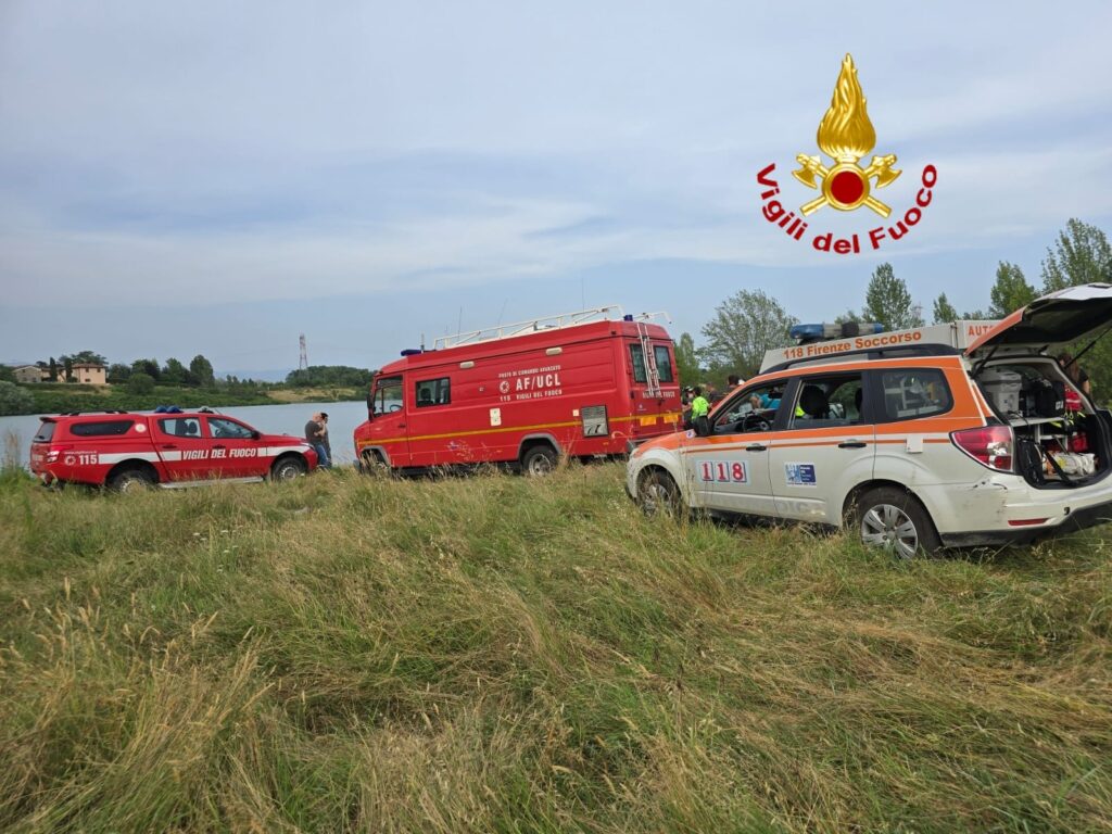 Lago di Bilancino, bambino morto mentre fa il bagno: aperto fascicolo per omicidio colposo
