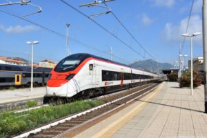 Treni: al via nuovo collegamento giornaliero Eurocity Pisa-Zurigo. Prezzi