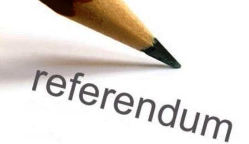 Referendum: affluenza del 22,6% alle 23. Nel 2011 era al 41,1%. Si vota fino alle 15 di oggi