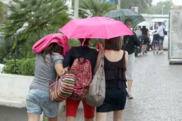 Temporali in Toscana: scatta l’allerta gialla per lunedì 16. Le zone a rischio