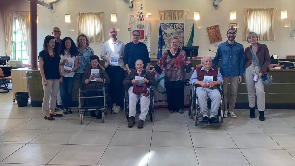 Campi Bisenzio, gli anziani dell’Rsa La Mimosa si raccontano in un libro