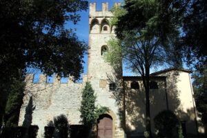 Scandicci, Castello dell’Acciaiolo: «Roccu u stortu» con Fulvio Cauteruccio e Peppe Voltarelli