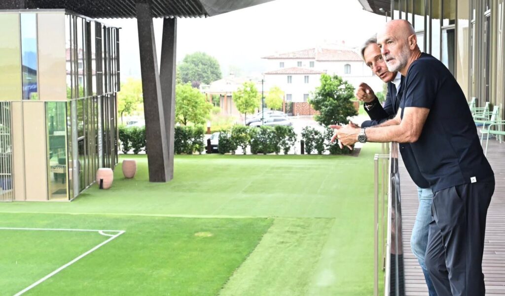 Fiorentina: Stefano Pioli al Viola Park. Ore d’attesa per Kean. La società sarebbe pronta a raddoppiare l’ingaggio