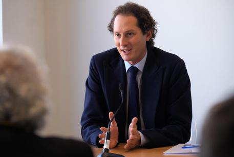 Fisco, eredità Agnelli: John Elkan paga 175milioni all’Agenzia delle Entrate per chiudere le contestazioni
