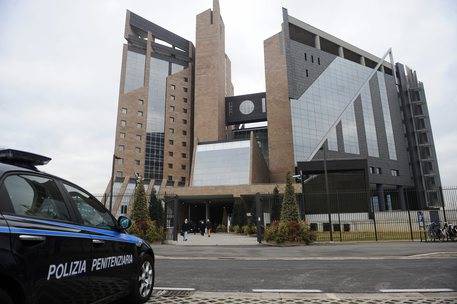 Crollo via Mariti: in carcere ingegnere Melchiorre. L’accusa: violato divieto di esercizio della professione