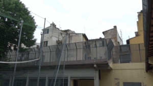 Viareggio: arrestato 17enne che ha aggredito tre persone dopo un furto